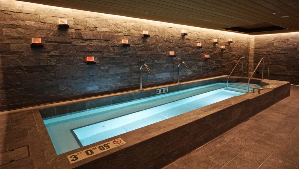 Review: After Cutting Amenities, InterContinental MSP Remains a Comfy Stay 76 InterContinental Minneapolis Airport Spa thermal pool