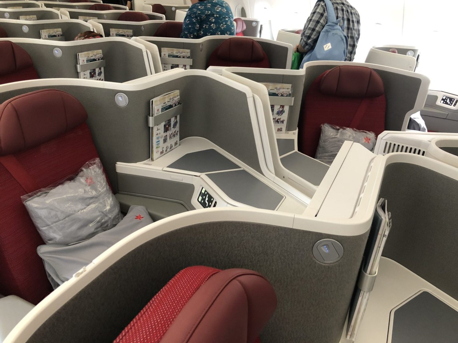 Hong Kong Airlines Business Class Review