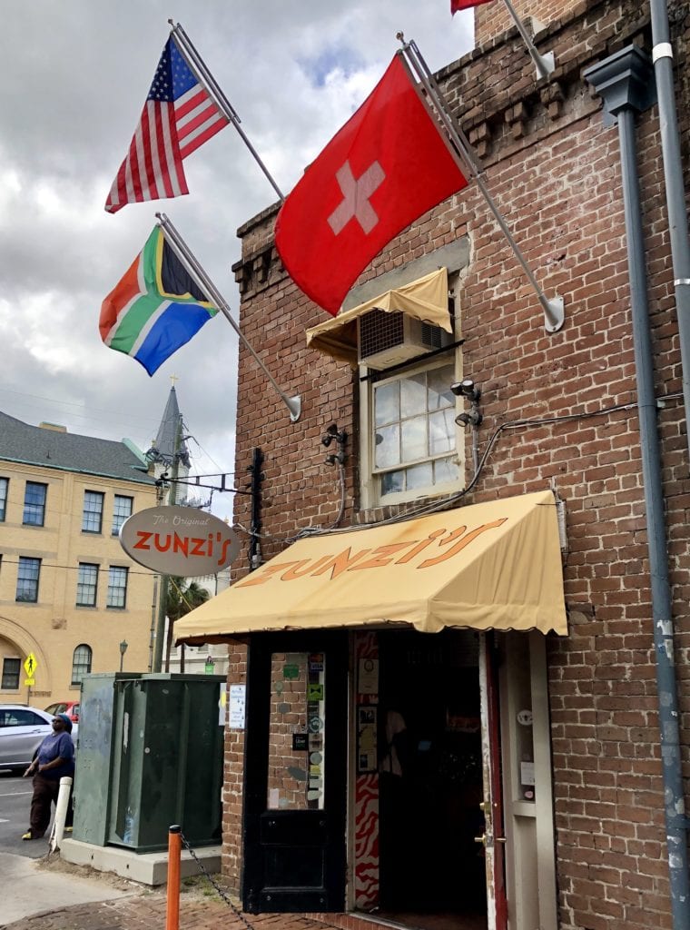 Thrifty Traveler's Guide to Savannah, Georgia 4 Zunzis Savannah