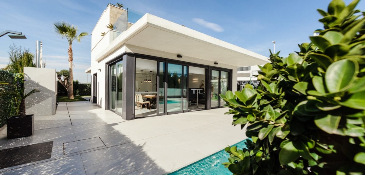 airbnb cleaning fees