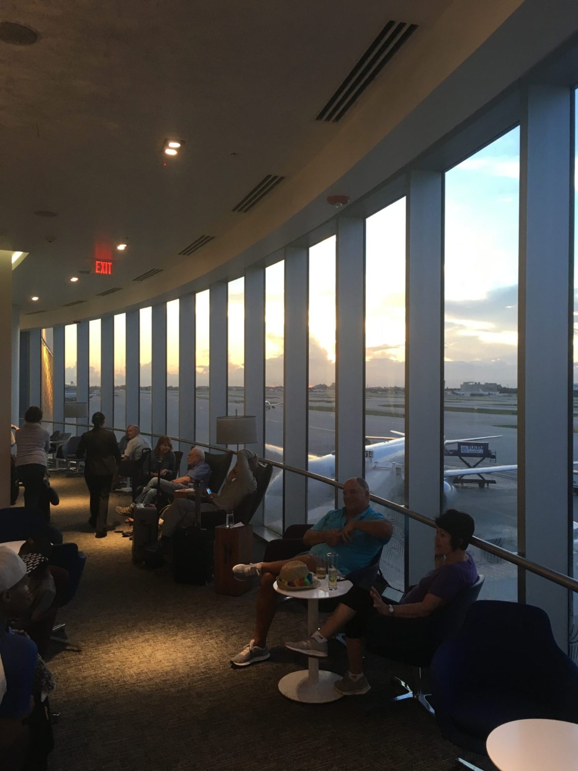 Miami centurion lounge