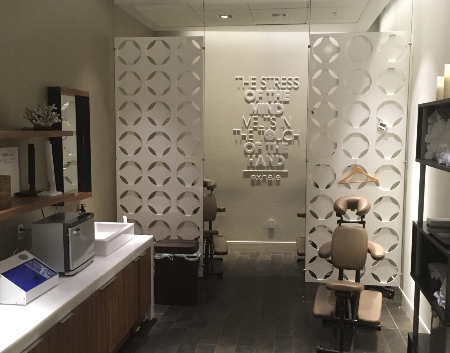 Miami centurion lounge