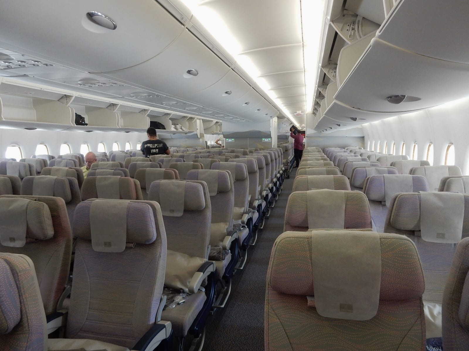 airbus a380 economy seats