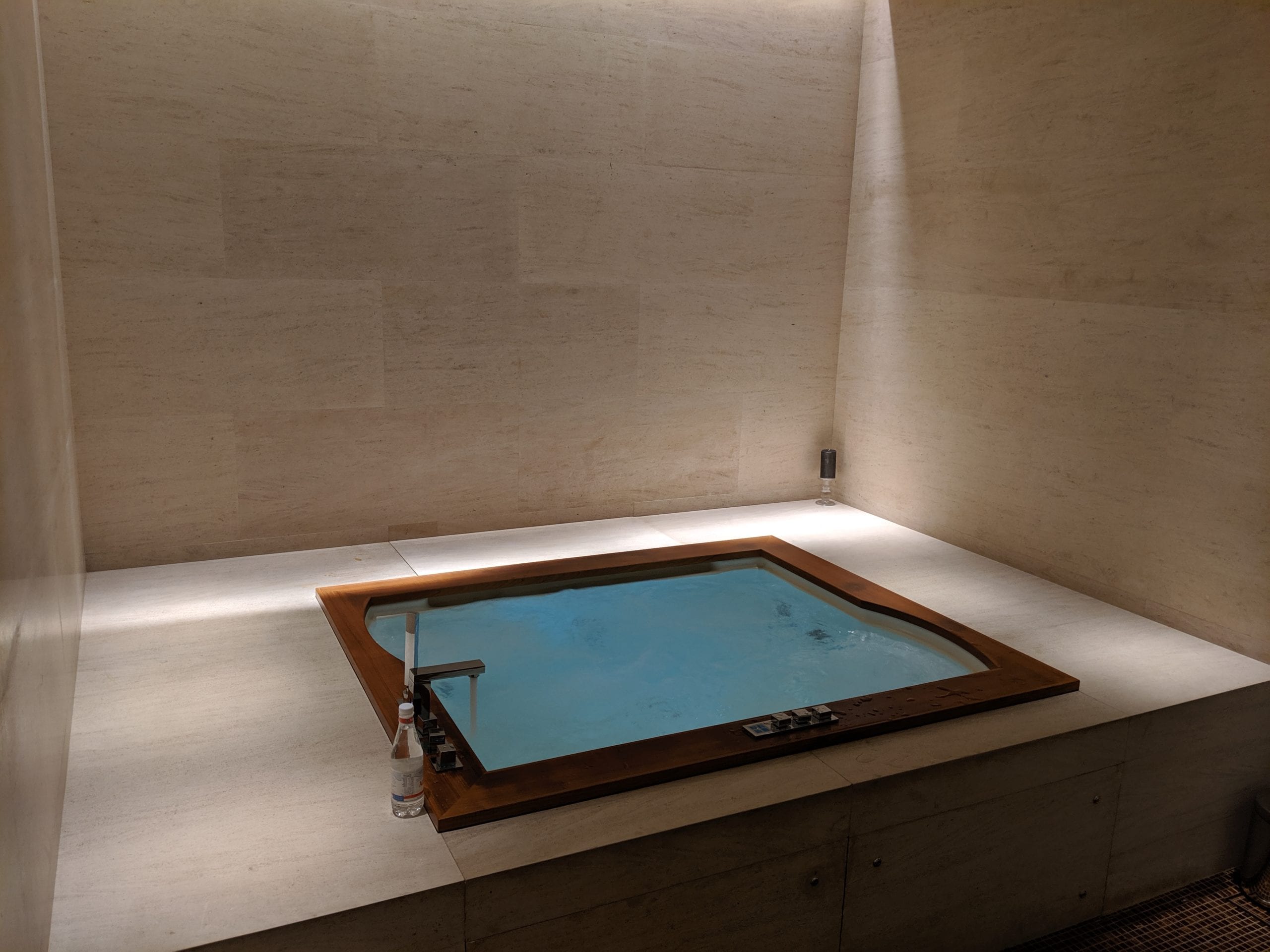 al safwa first class lounge sink