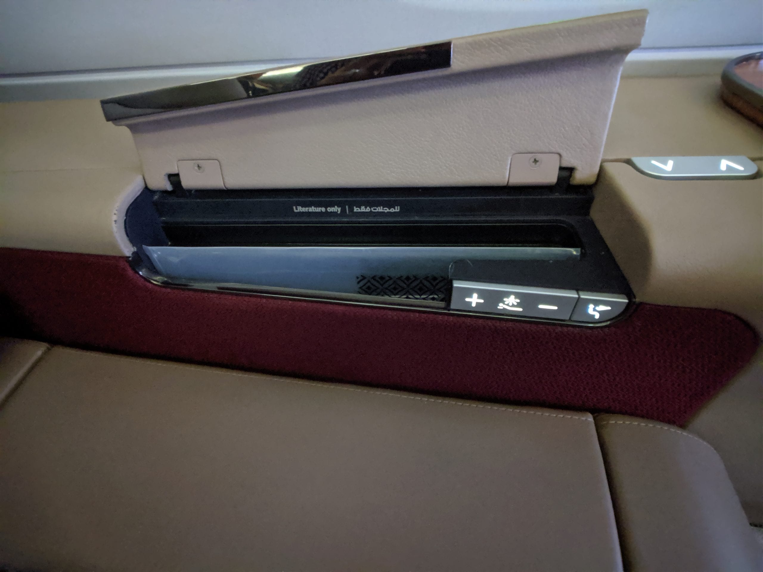 qatar airways first class