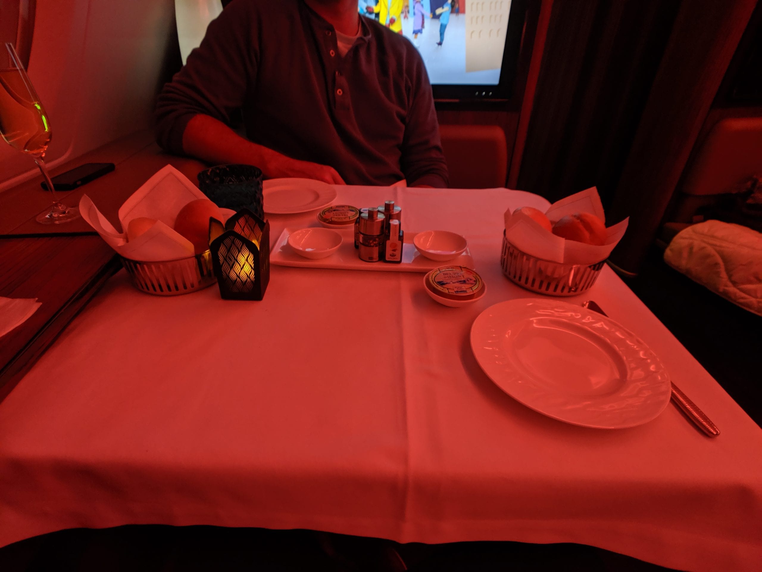 qatar airways first class