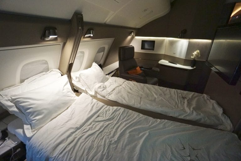 singapore airlines suite