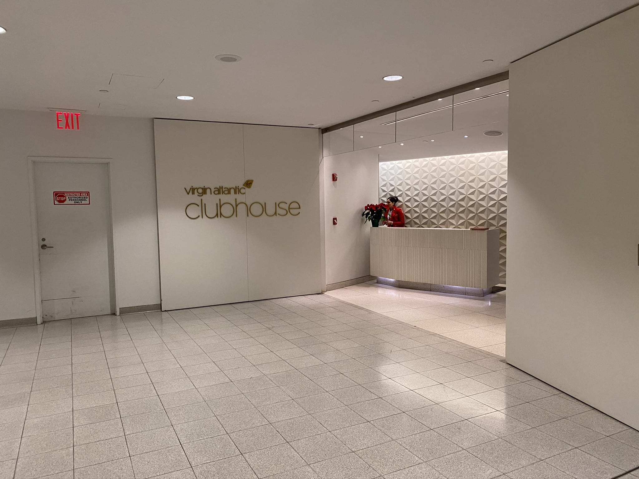 virgin atlantic lounge jfk