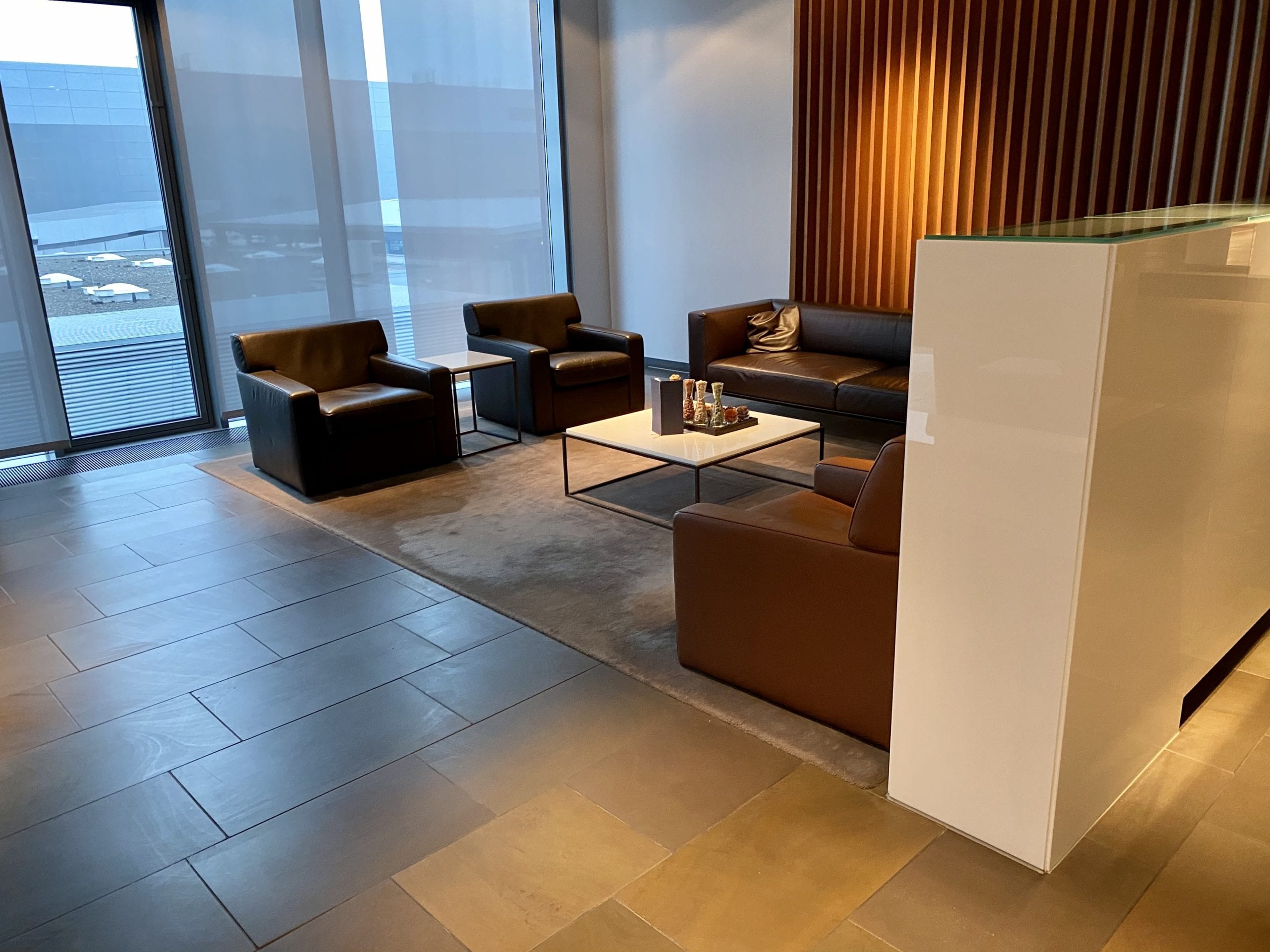Lufthansa first class terminal lounge