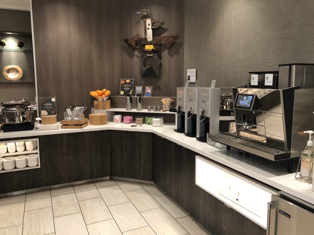 delta sky club phoenix food