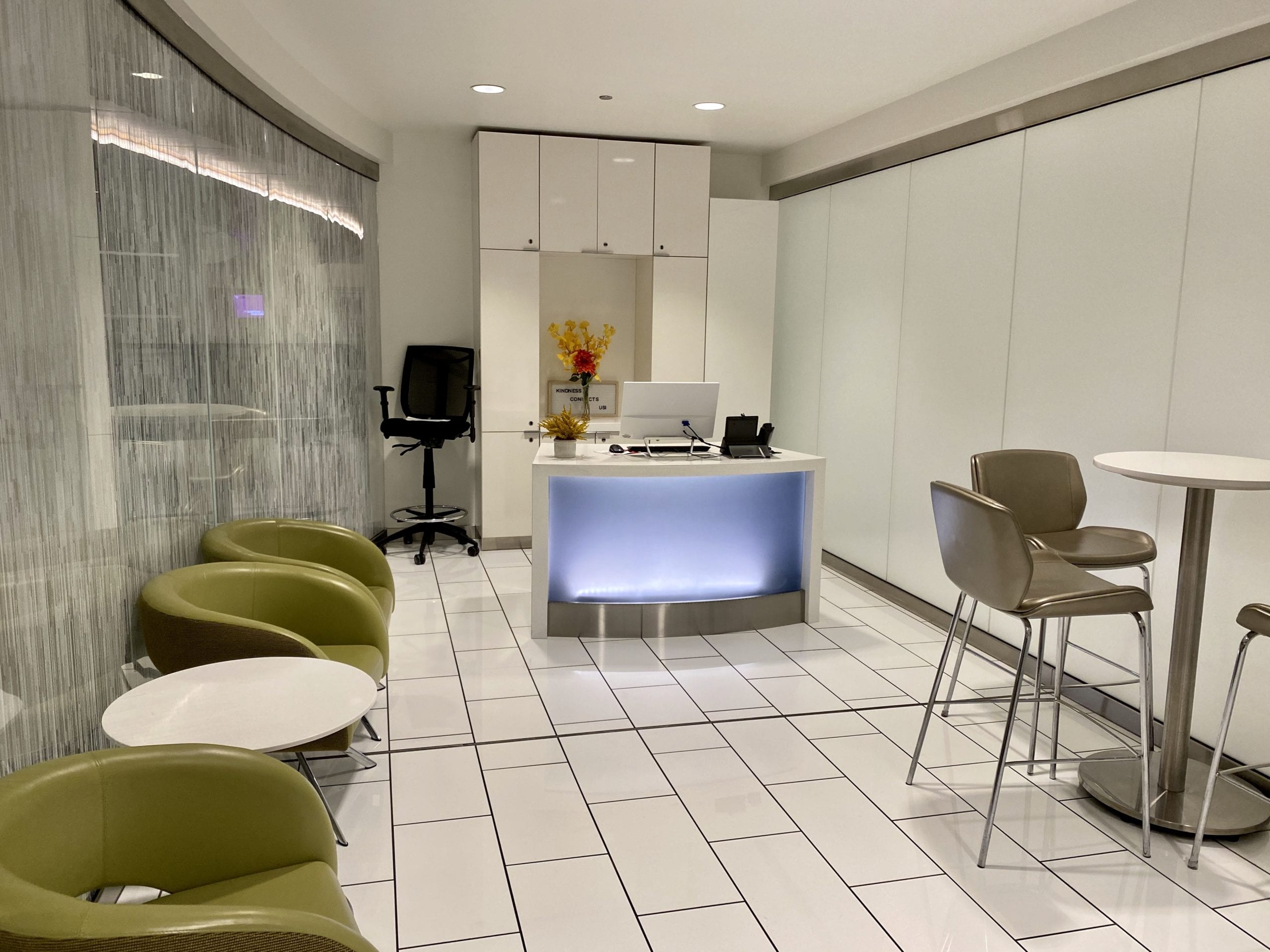 deal sky club seattle spa