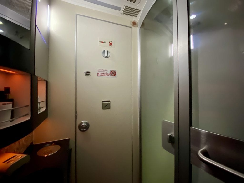 etihad first class shower