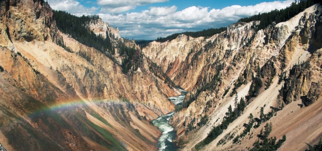 Attention, Families: Get Your Free 4th Grade National Park Pass! 3 yellowstone