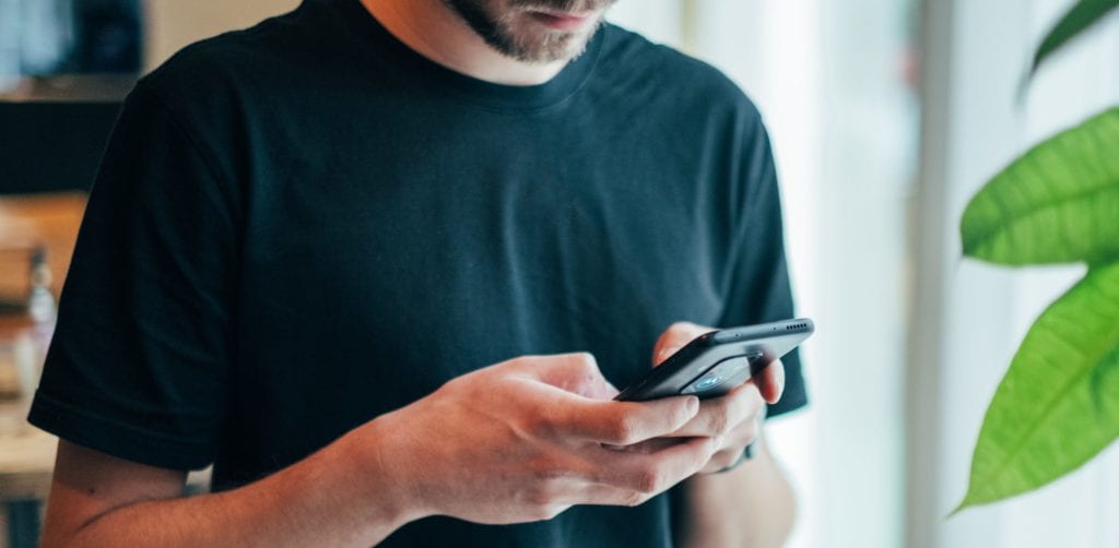 Amex Launches Additional Benefits on the Business Platinum Card 3 phone