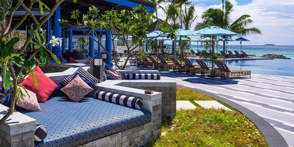 Maldives for Cheap! 5 Nights for 2 at the Hilton SAii Lagoon for $995 1 hilton maldives travelzoo