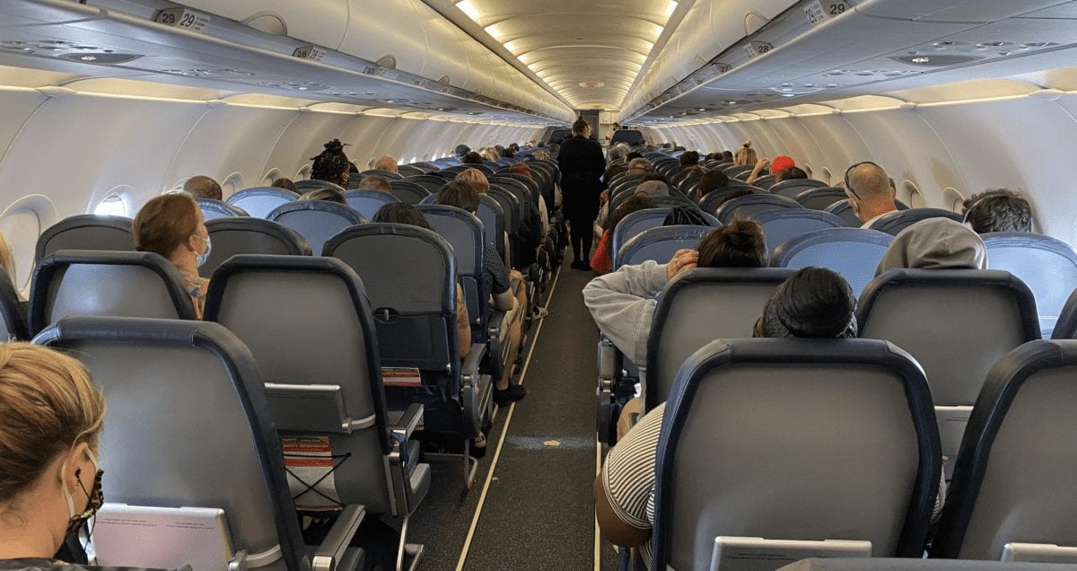 airlines block middle seats