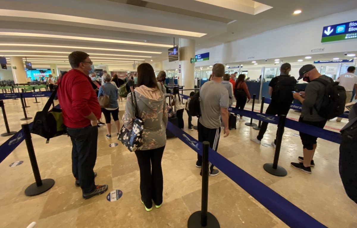 'Is My Connection Too Short?' What to Consider with Airport Connection Times 13 immigration line