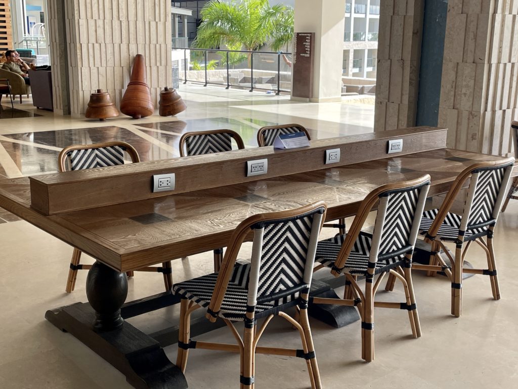 hyatt ziva and zilara cap cana table