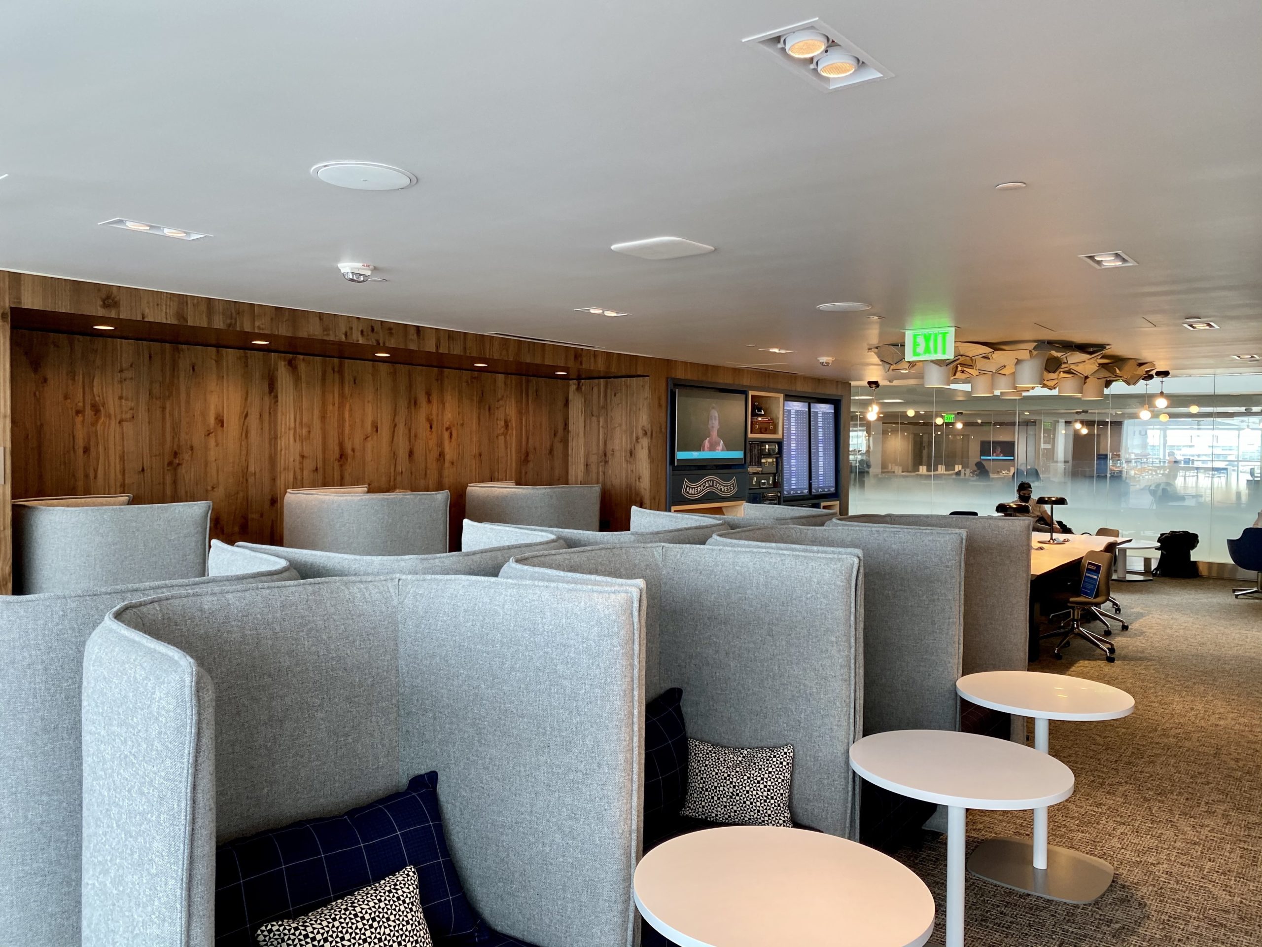 denver centurion lounge seating