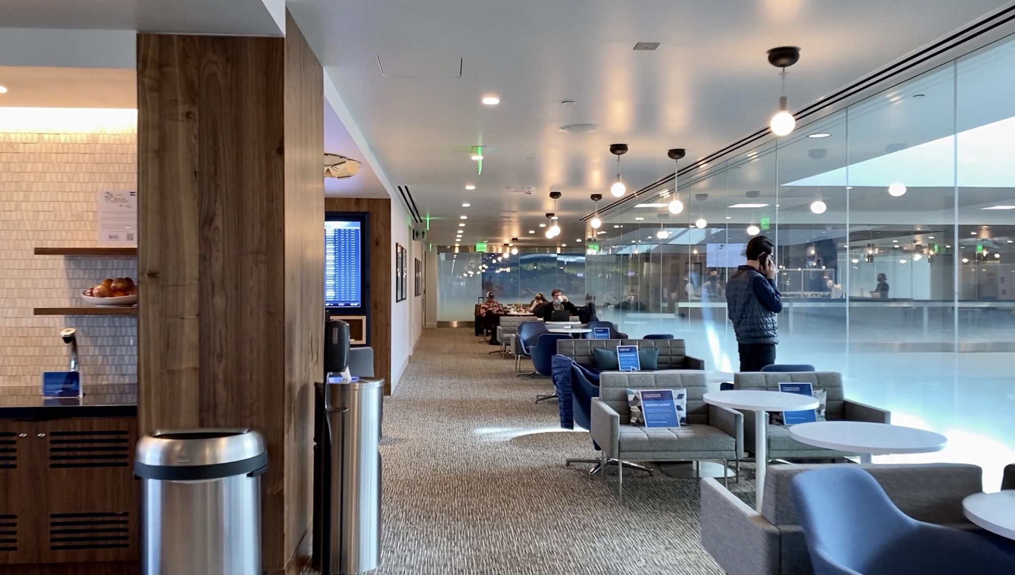 denver centurion lounge layout