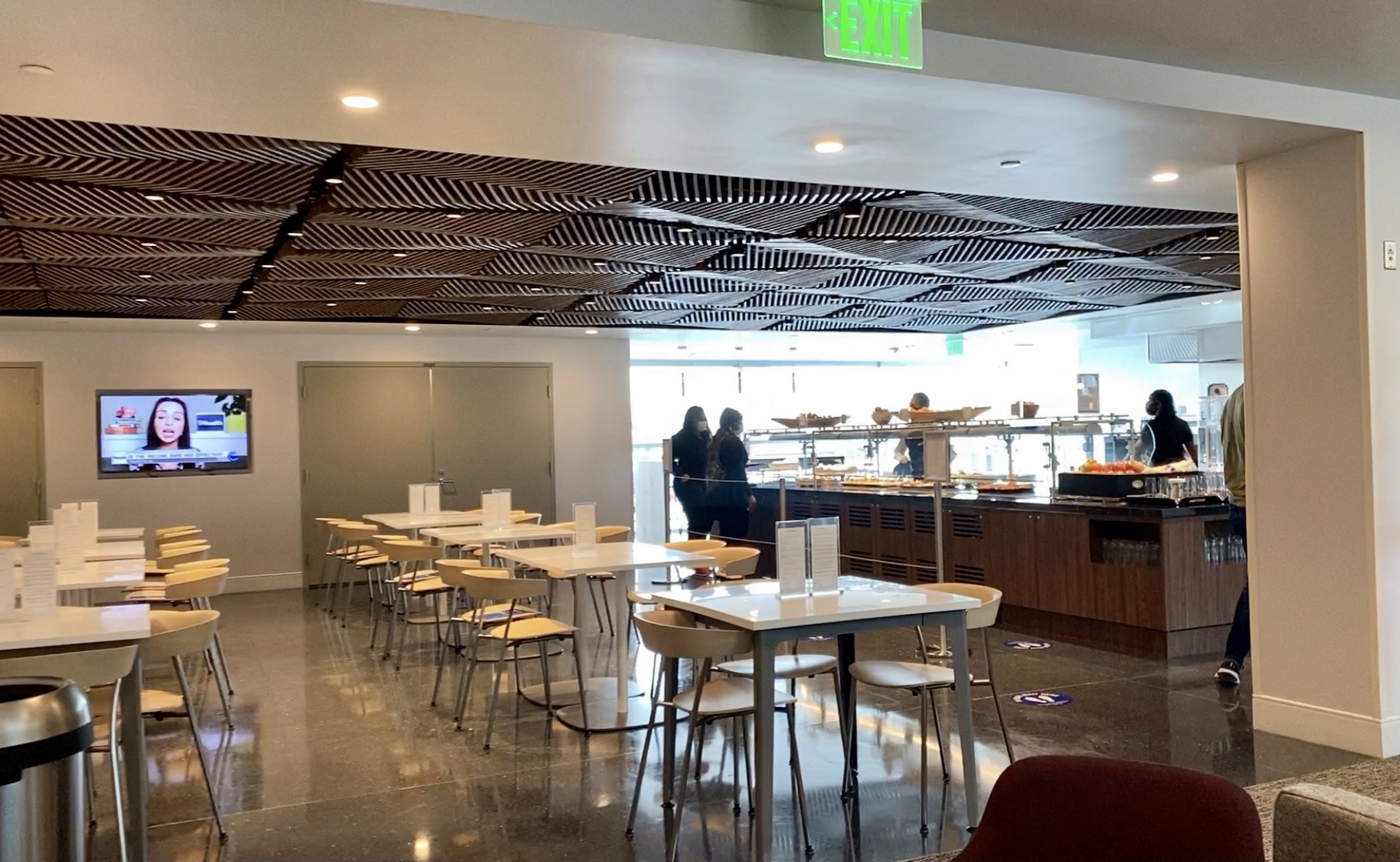 denver centurion lounge dining room