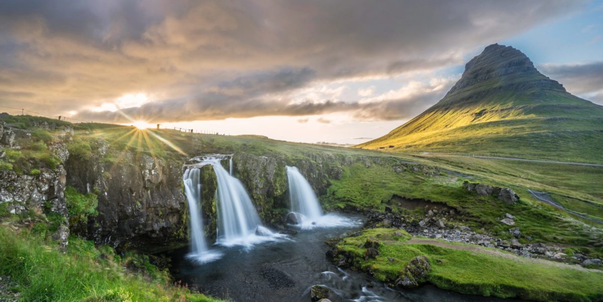 Cheap flights to Iceland