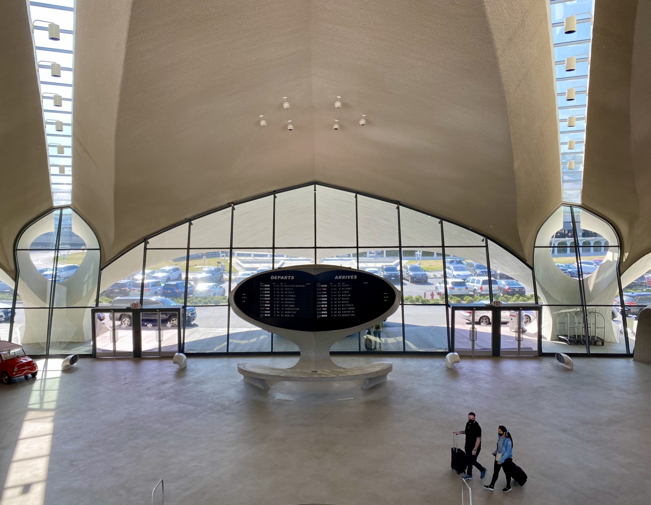 twa hotel lobby