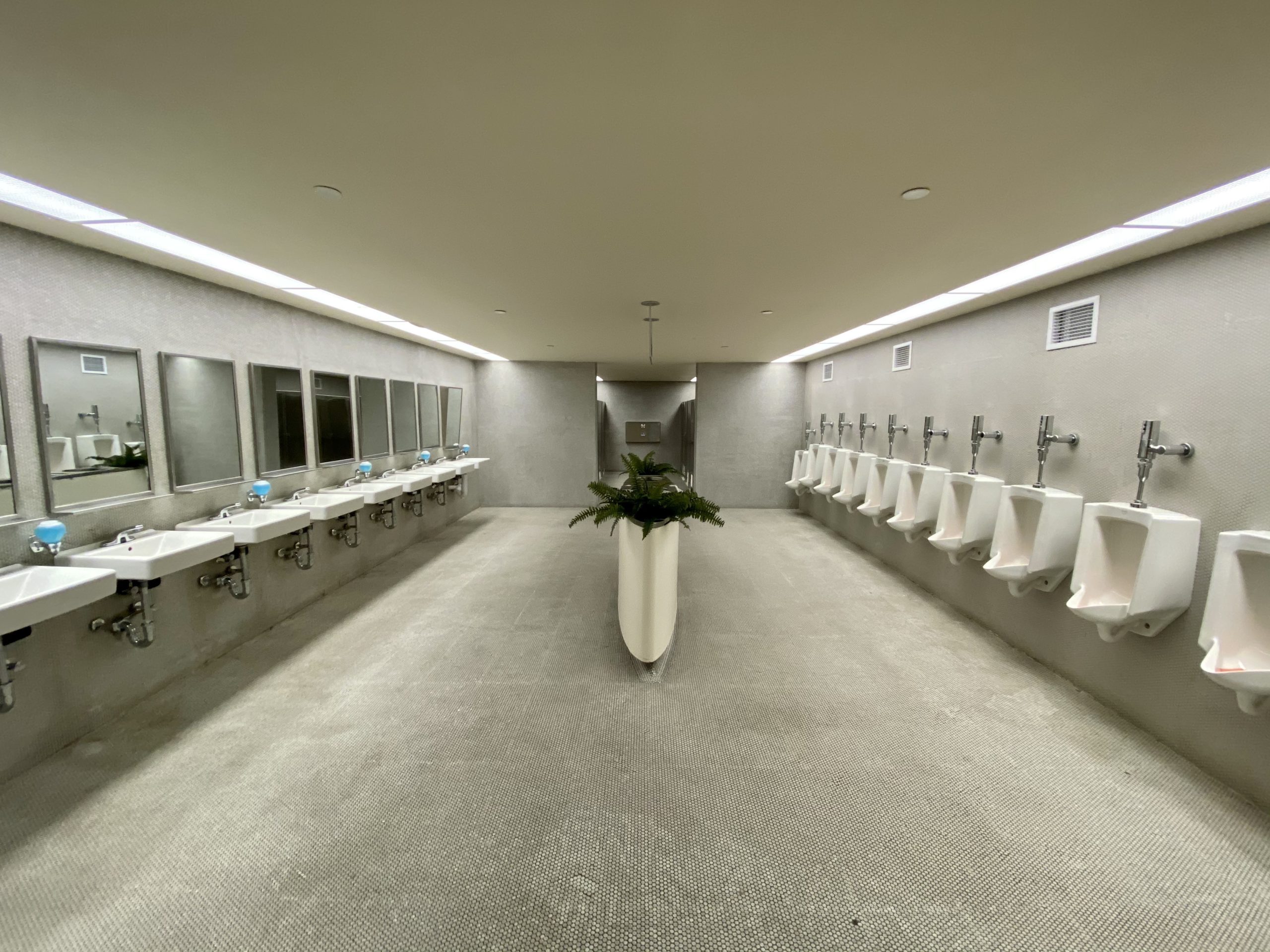twa hotel bathroom