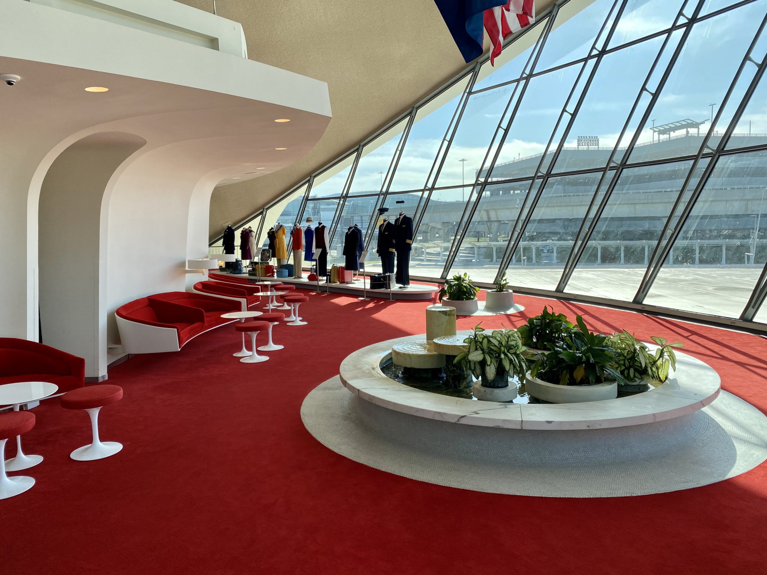 twa hotel lobby seating