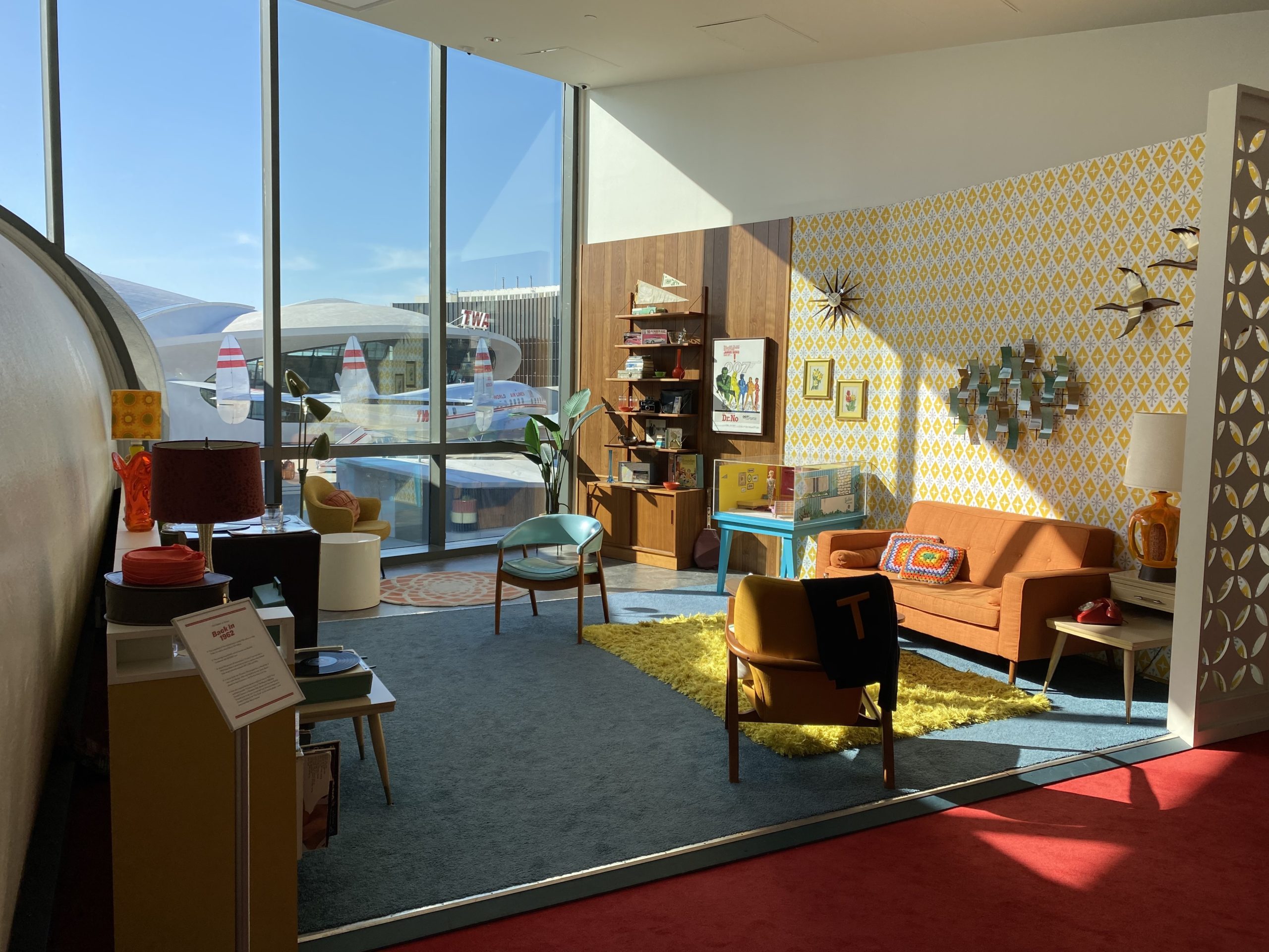 twa hotel living room