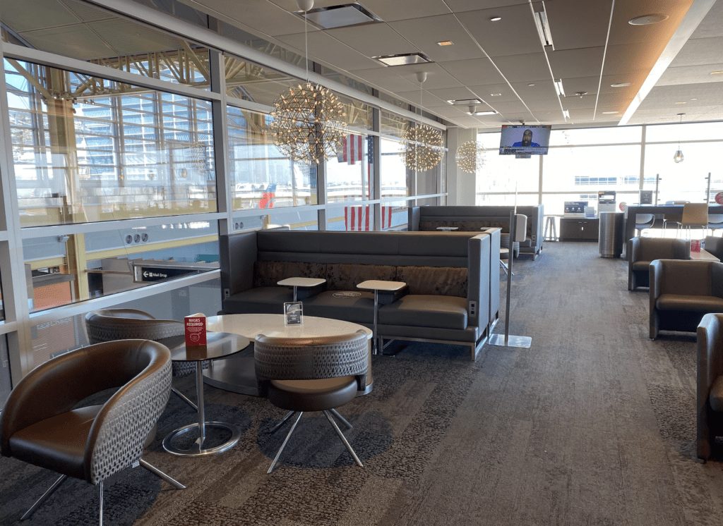 delta sky club DCA