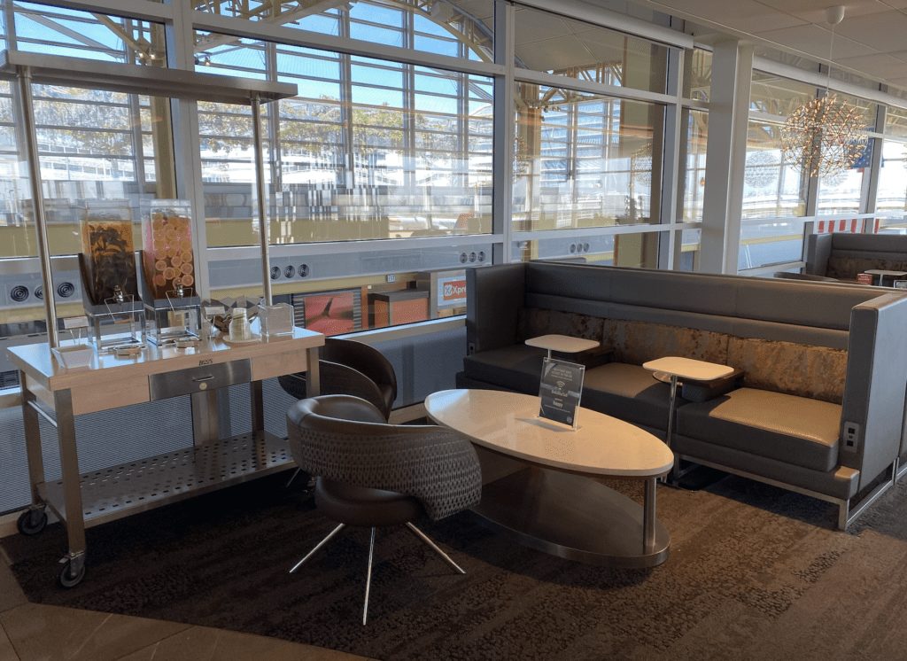 delta sky club DCA