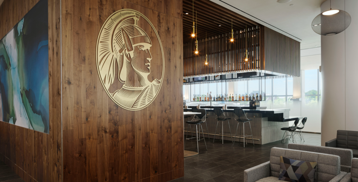 laguardia centurion lounge