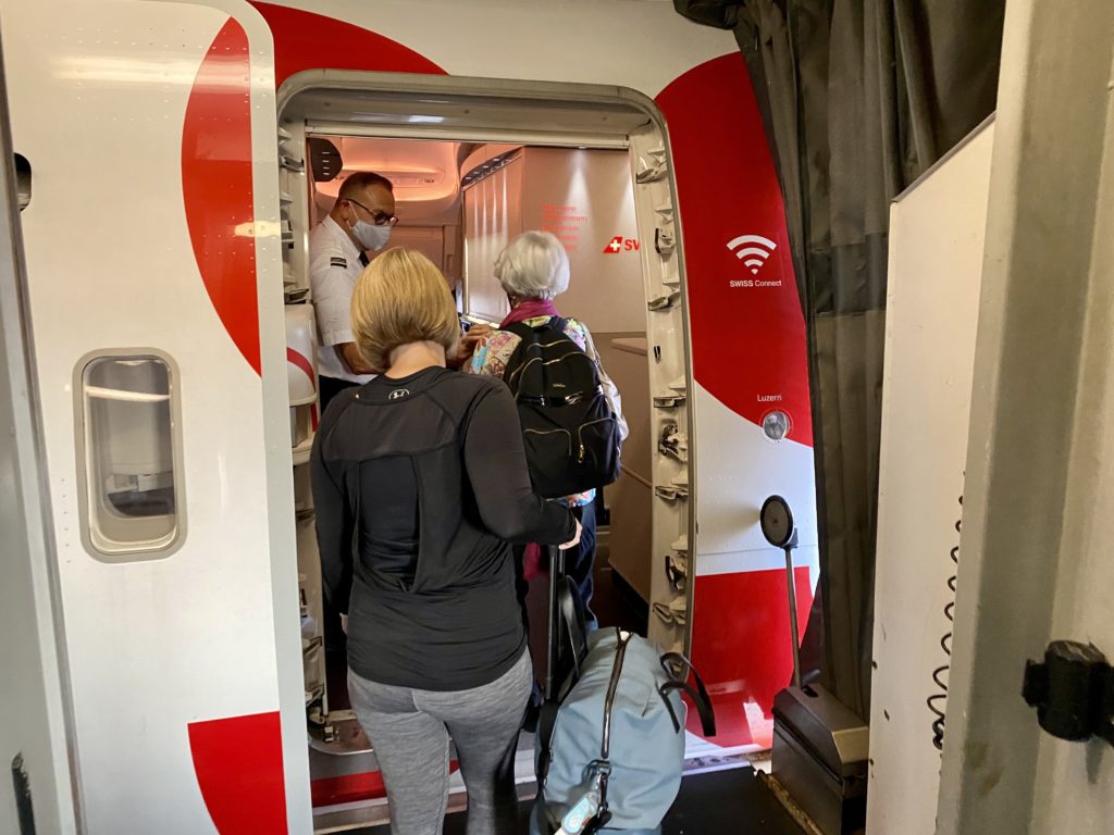 swiss business class boarding