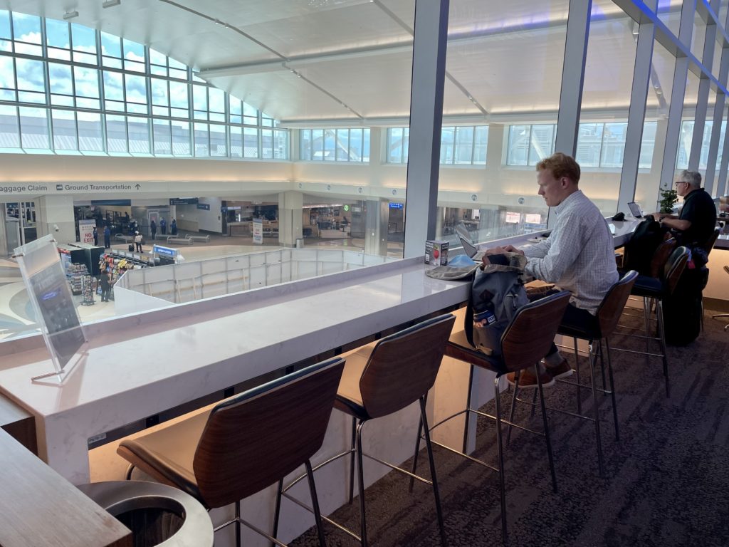 Delta Sky Club Fort Lauderdale mezzanine view