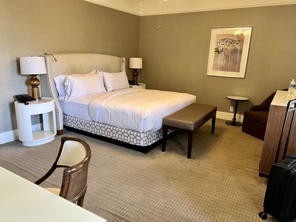 hotel del coronado hotel room