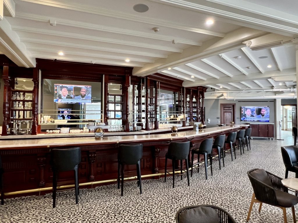 hotel del coronado babcock and story bar