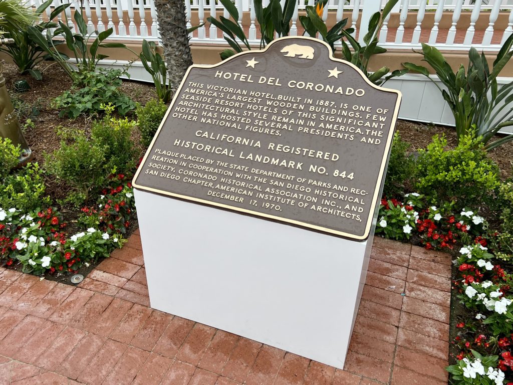 hotel del coronado plaque with the property history