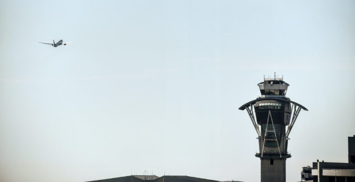 Airline CEOs Call for Aviation System Upgrades After Last Week's 'Wake-Up Call' 2 5g and aviation