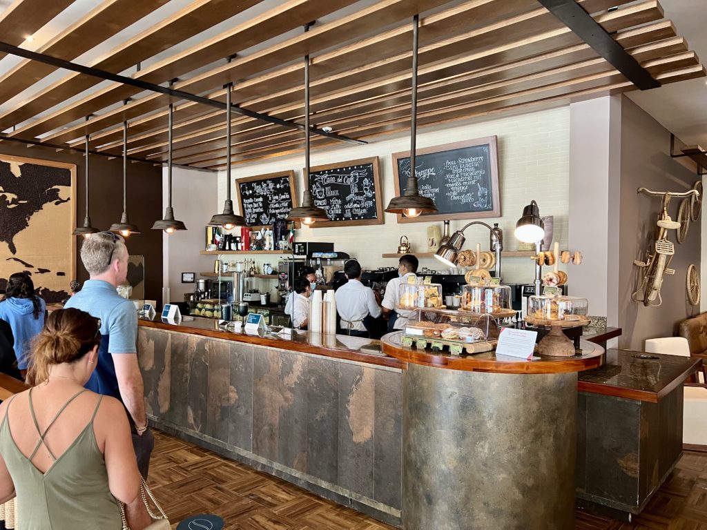 hyatt ziva cancún casa del cafe