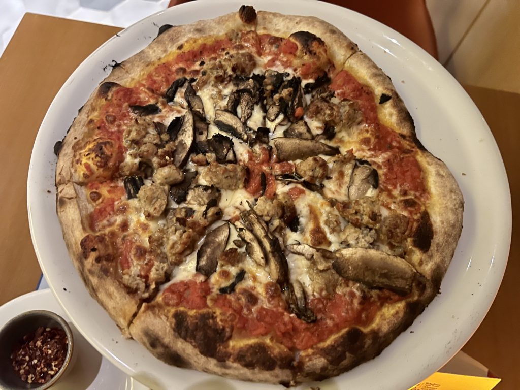 hyatt ziva cancún lorenzo's pizza