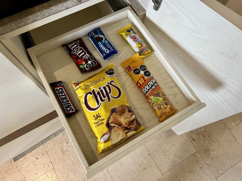 hyatt ziva cancún mini bar snacks