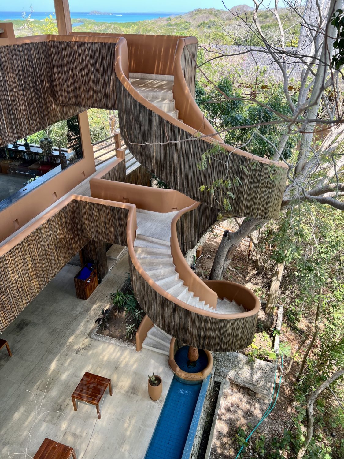 hotel las islas clubhouse