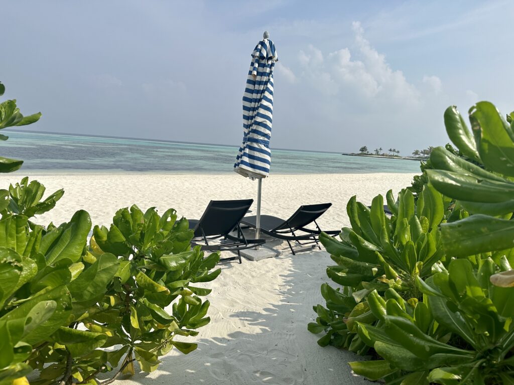 Great Availability to Book the Marriott Le Méridien Maldives Under 42K Points Nightly 17 le meridien maldives beach