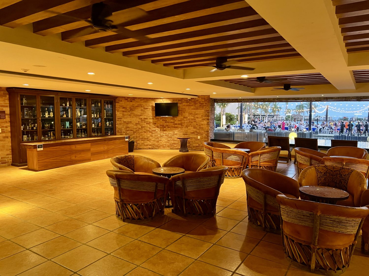 el agave bar hyatt ziva los cabos