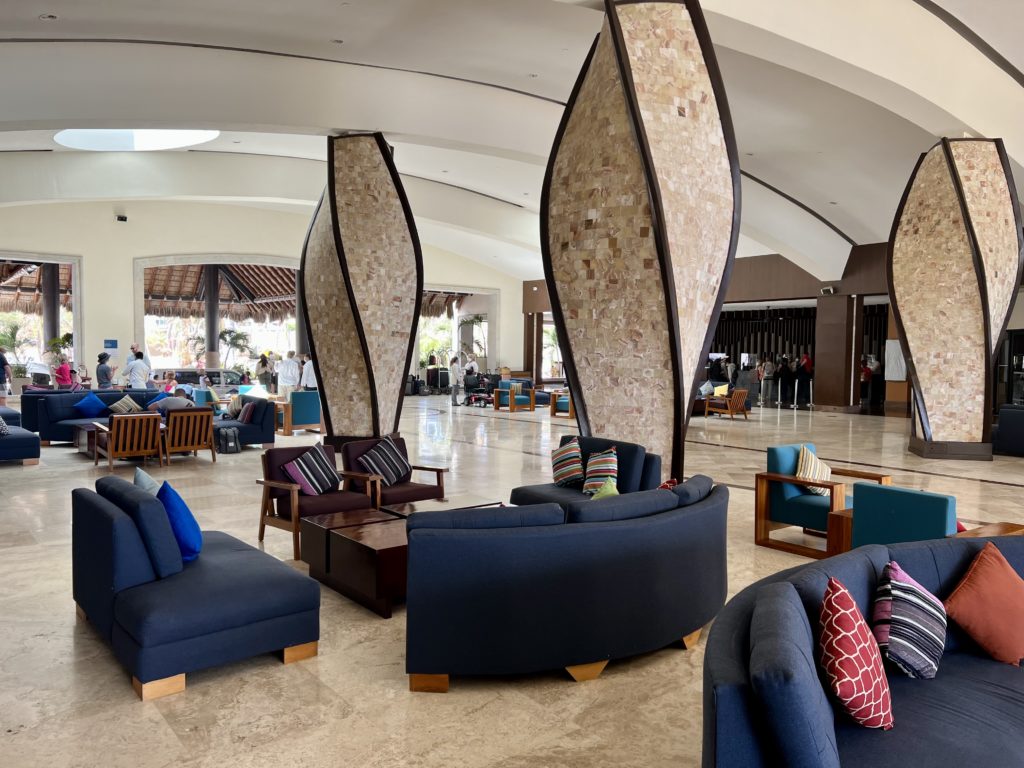 hyatt ziva los cabos lobby