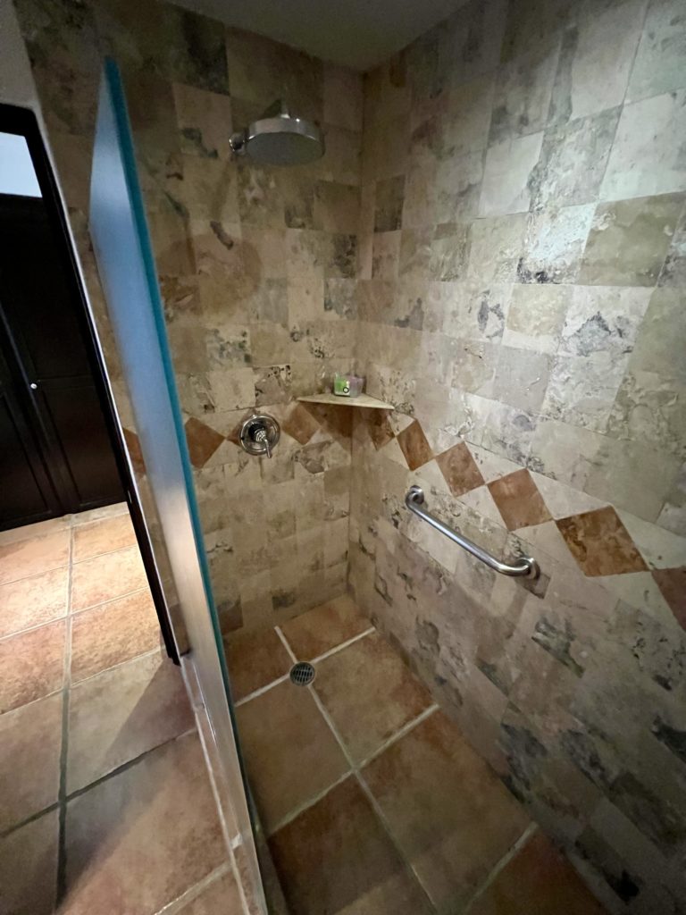hyatt ziva los cabos shower