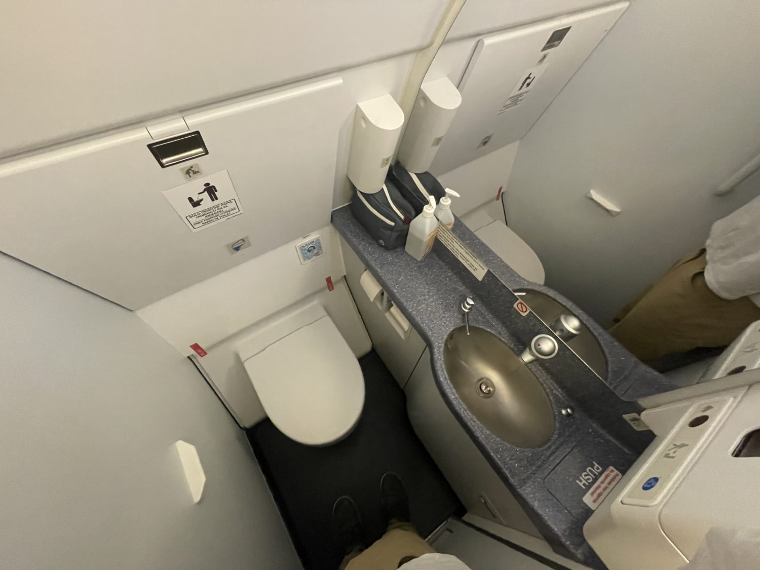 airplane lavatory