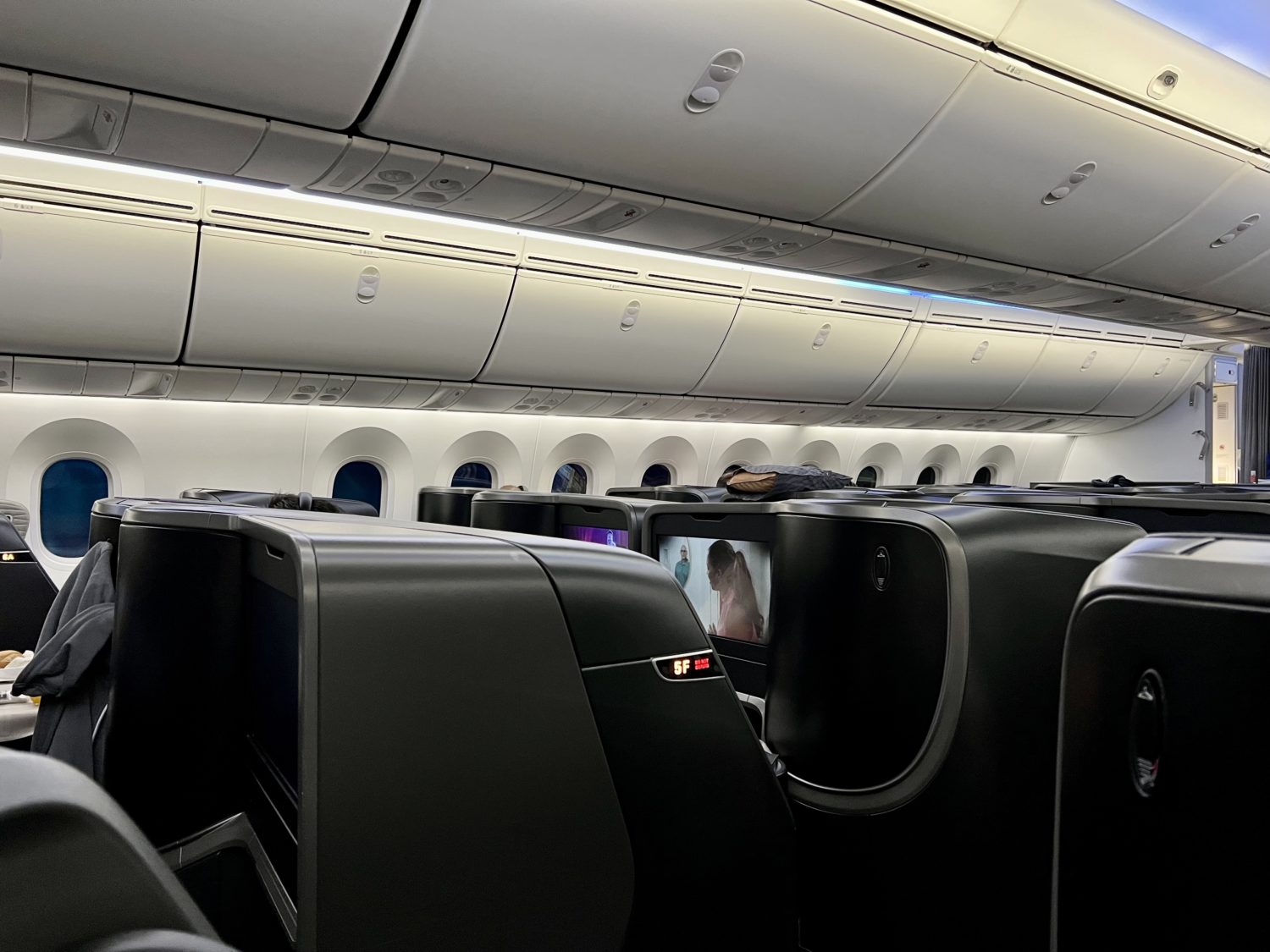 turkish airlines business class cabin