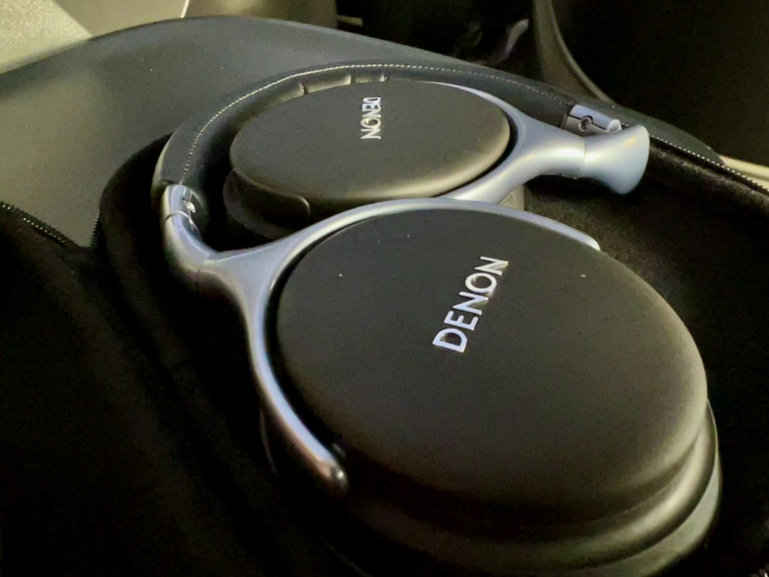 headphones in turkish airlines business class